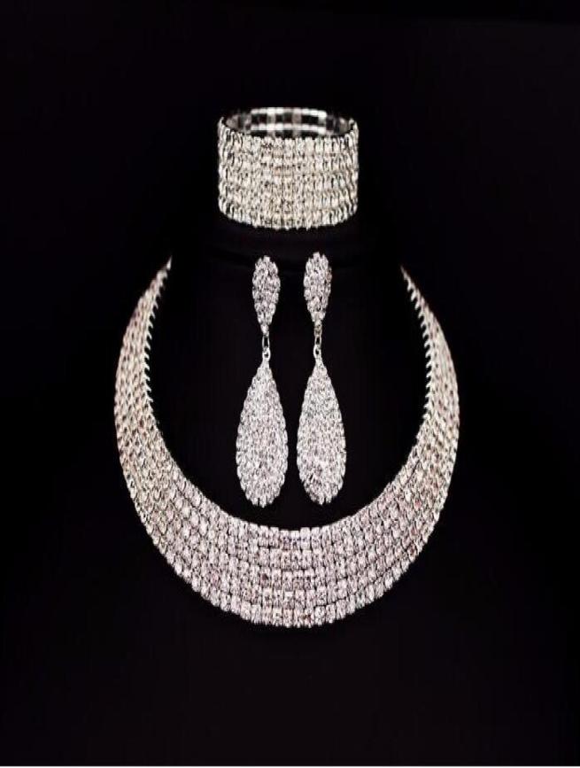 Selling Bride Classic Rhinestone Crystal Choker Necklace Earrings And Bracelet Wedding Jewelry Sets Wedding Accessories Bridal2050064
Selling Bride Classic Rhinestone Crystal Choker Necklace Earrings And Bracelet Wedding Jewelry Sets Wedding Accessories Bridal2050064