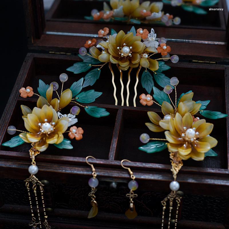 Hair Clips Step Shake Yellow Flower Chinese Style Comb Earrings Sets Girl Party Wedding Decoration Bride Accessories
Hair Clips Step Shake Yellow Flower Chinese Style Comb Earrings Sets Girl Party Wedding Decoration Bride Accessories