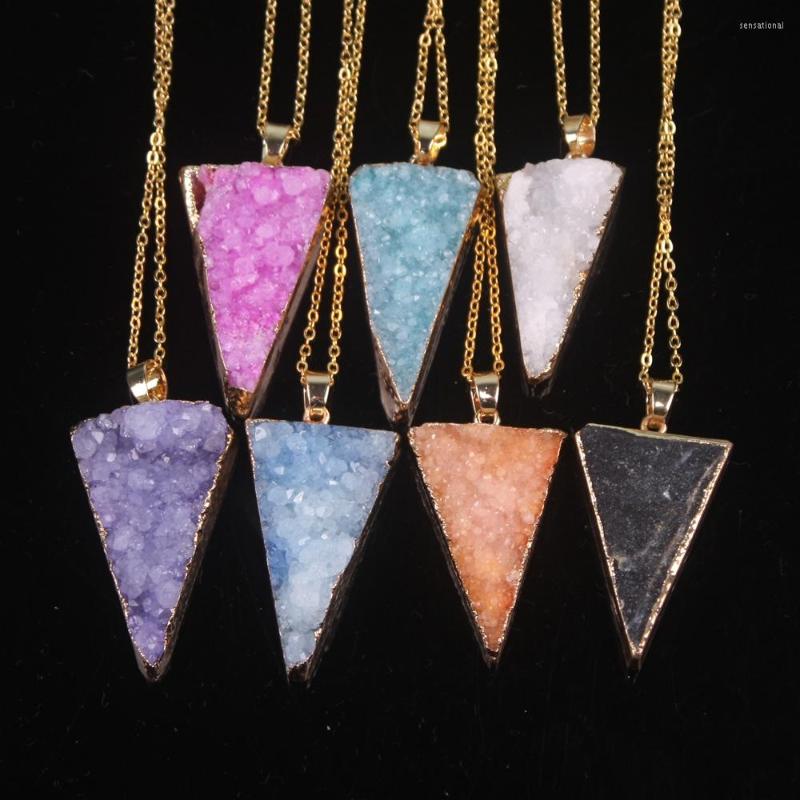 Pendant Necklaces Natural Druzy Rock Crystal Quartz Clusters Geode Stone Triangle Shape Link Chain Necklace
Pendant Necklaces Natural Druzy Rock Crystal Quartz Clusters Geode Stone Triangle Shape Link Chain Necklace