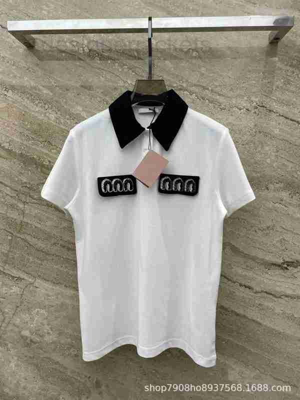 Women' T-Shirt Designer 23 Spring/Summer New Handmade Beaded Sequin Letter Pocket Cover Decoration Polo Short Sleeve T-shirt KT6Y, White4
Women' T-Shirt Designer 23 Spring/Summer New Handmade Beaded Sequin Letter Pocket Cover Decoration Polo Short Sleeve T-shirt KT6Y, White4
