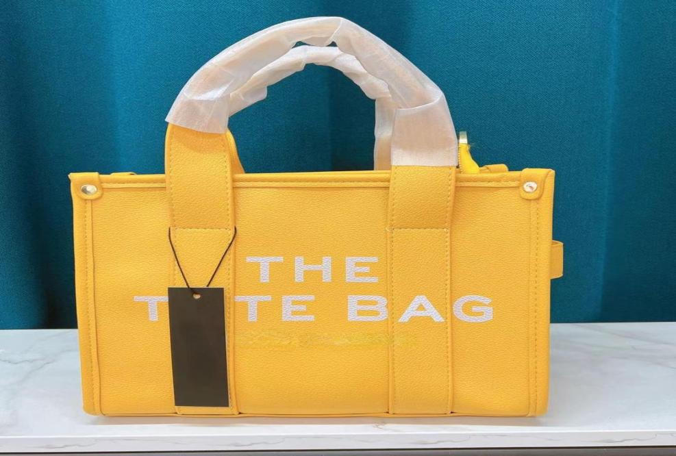 PU Tote Bag Fashion Women039s Handbag with With Logo Colors Totes with Logo Women Shoulder Bags8438386, Green
PU Tote Bag Fashion Women039s Handbag with With Logo Colors Totes with Logo Women Shoulder Bags8438386, Green