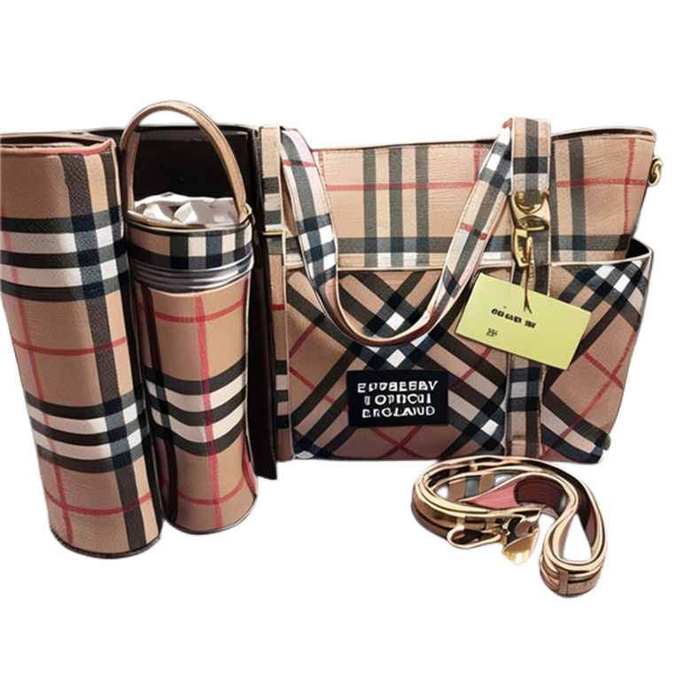 The latest mother bag baby designer care diaper bag high quality 3 piece set boys and girls mother bag replacement pad bottler 3 / set #026 
The latest mother bag baby designer care diaper bag high quality 3 piece set boys and girls mother bag replacement pad bottler 3 / set #026