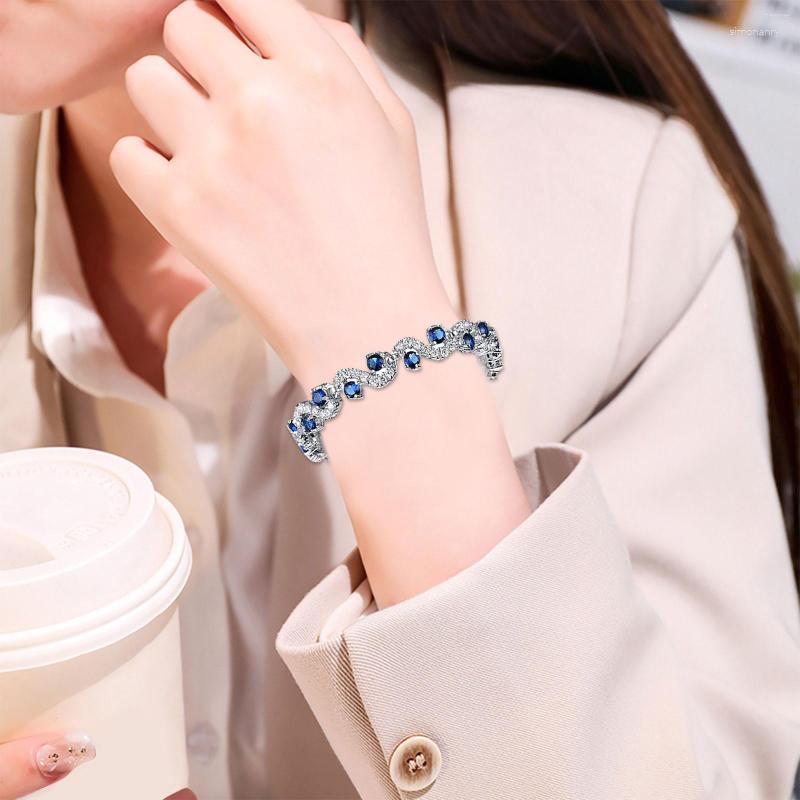Strand Temperament Copper Plated Crystal Ladies Bracelet Fashion Versatile Jewelry Elegant Exquisite For Women Pulseras Mujer
Strand Temperament Copper Plated Crystal Ladies Bracelet Fashion Versatile Jewelry Elegant Exquisite For Women Pulseras Mujer