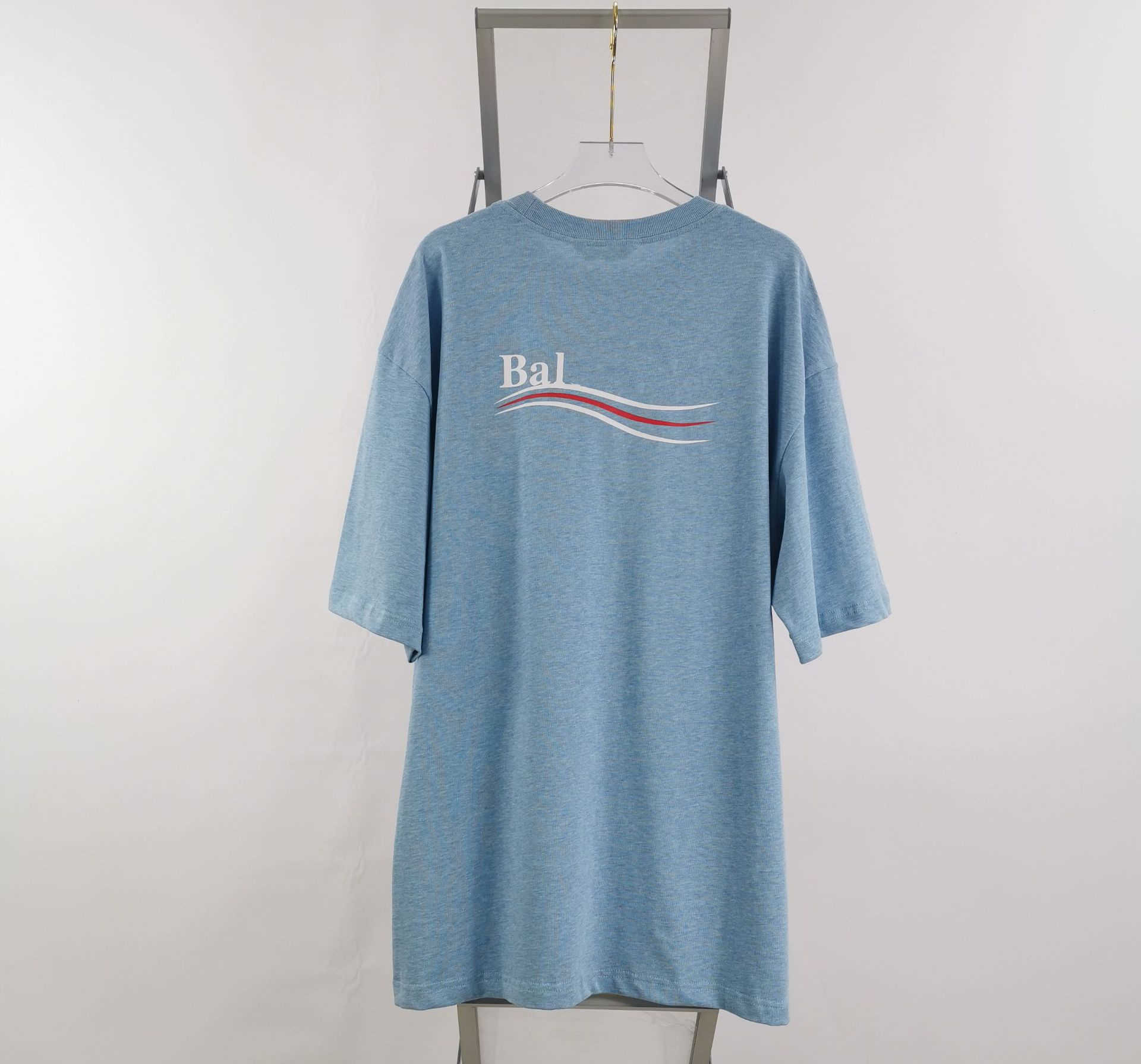 classic spring and summer wave coke print B family loose round neck short sleeve men's and women's T-shirt, White
classic spring and summer wave coke print B family loose round neck short sleeve men's and women's T-shirt, White