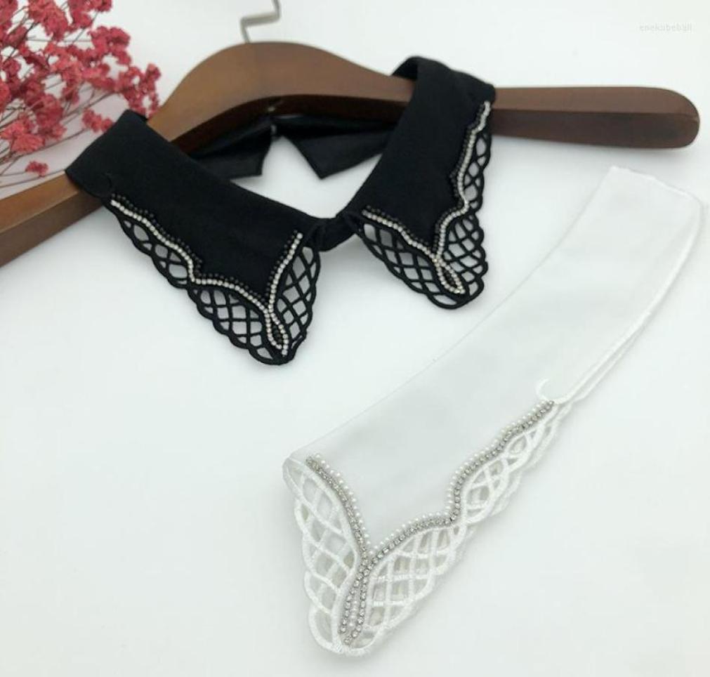 Bow Ties Korean Women Shirt Detachable Collars Lace Hollow White Black Handmade False Collar Shirts Sweater Girls Fake3299665
Bow Ties Korean Women Shirt Detachable Collars Lace Hollow White Black Handmade False Collar Shirts Sweater Girls Fake3299665