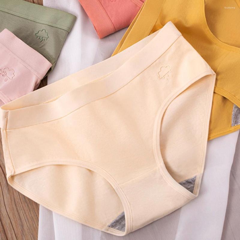 Women's Panties Seamless Moisture Wicking Women's Briefs Anti-septic Tummy Control Underwear For Ladies With Mid Waist Elasticity, Green
Women's Panties Seamless Moisture Wicking Women's Briefs Anti-septic Tummy Control Underwear For Ladies With Mid Waist Elasticity, Green