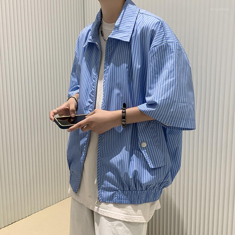Men's Casual Shirts American Retro Striped Short-sleeved Men's Summer High Street Niche Handsome Loose Short Zipper Shirt Tops Male, Blue
Men's Casual Shirts American Retro Striped Short-sleeved Men's Summer High Street Niche Handsome Loose Short Zipper Shirt Tops Male, Blue