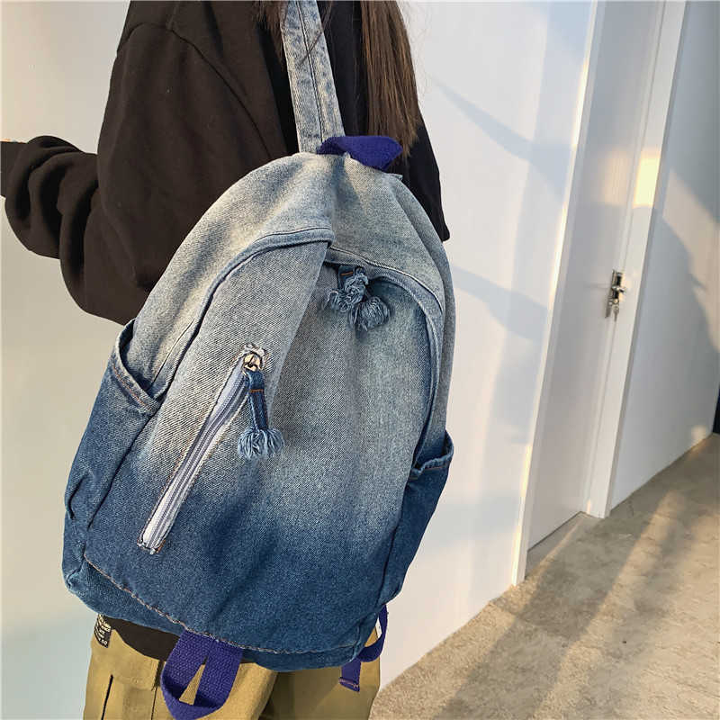Schoolbag Female 2023 New College Student Simple Washable Denim Canvas Backpack High School Student Gradient Backpack, Blue
Schoolbag Female 2023 New College Student Simple Washable Denim Canvas Backpack High School Student Gradient Backpack, Blue