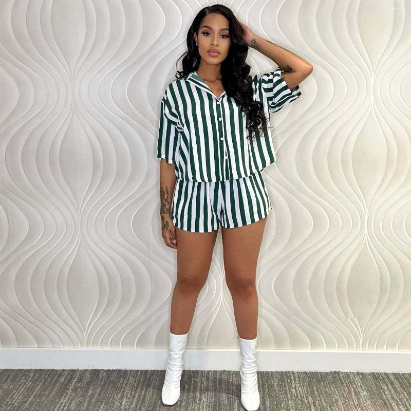 Women' Tracksuits EWSFV 2023 Summer Trendy Casual All Match Lapel Printed Striped Pocket Shirt Top Shorts Women Set, Black
Women' Tracksuits EWSFV 2023 Summer Trendy Casual All Match Lapel Printed Striped Pocket Shirt Top Shorts Women Set, Black