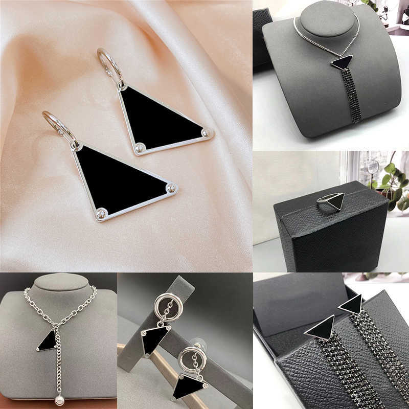 Chic Triangle Letter Necklace Designer Tassel Chain Necklace Earrings Women Hip Hop Triangles Eardrops With Stamps Girl Cool Punk Jewelry Sets, As pic
Chic Triangle Letter Necklace Designer Tassel Chain Necklace Earrings Women Hip Hop Triangles Eardrops With Stamps Girl Cool Punk Jewelry Sets, As pic