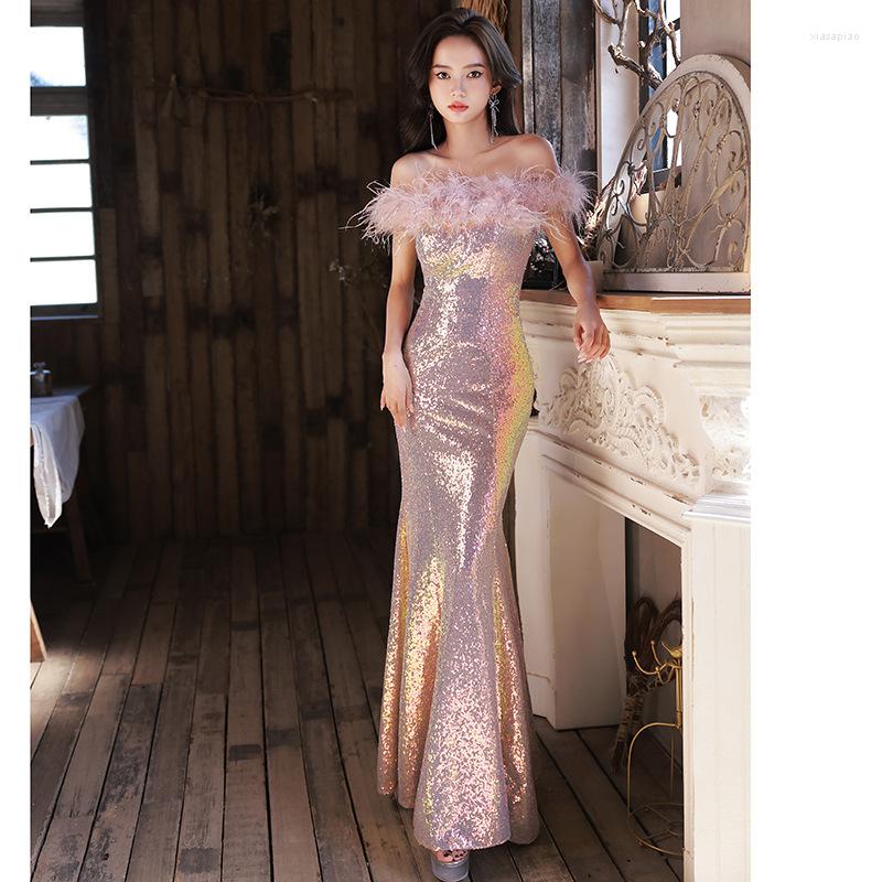 Ethnic Clothing Sexy Pink Shinning Sequins Feather Evening Party Dresses Women Backless Off Shoulder Prom Gown Vestidos De Fiesta
Ethnic Clothing Sexy Pink Shinning Sequins Feather Evening Party Dresses Women Backless Off Shoulder Prom Gown Vestidos De Fiesta