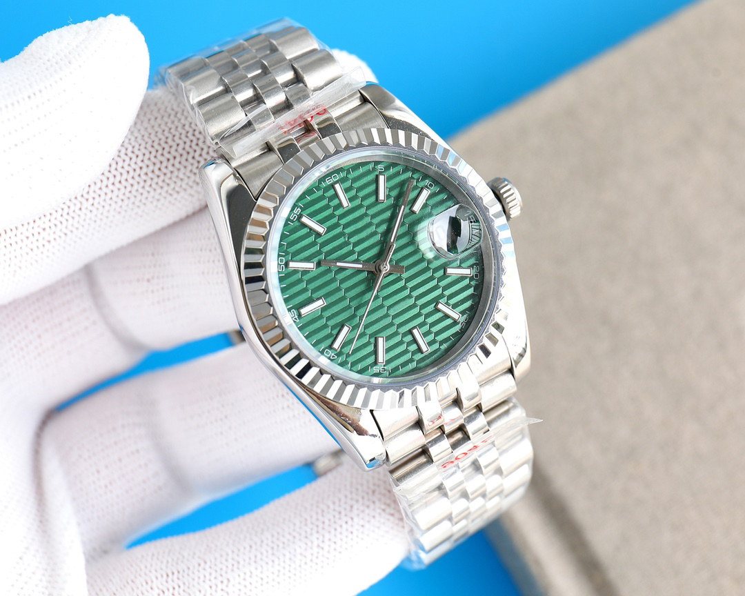New Classic Watch 36/41mm Precision Durable Automatic Movement Stainless Steel Band for Men and Women
New Classic Watch 36/41mm Precision Durable Automatic Movement Stainless Steel Band for Men and Women