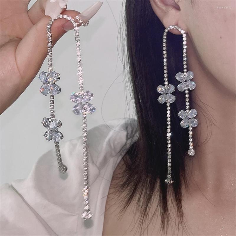 Dangle Earrings Shiny Zircon Flower Long Tassel Drop Earring Bride Wedding Jewelry For Women Crystal Rhinestone Accessories
Dangle Earrings Shiny Zircon Flower Long Tassel Drop Earring Bride Wedding Jewelry For Women Crystal Rhinestone Accessories