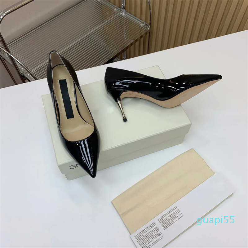 Simple fashion high heels pointed leather shoes style classic fashion metal heel comfortable shoes design platform designer factory shoe box, Ivory
Simple fashion high heels pointed leather shoes style classic fashion metal heel comfortable shoes design platform designer factory shoe box, Ivory