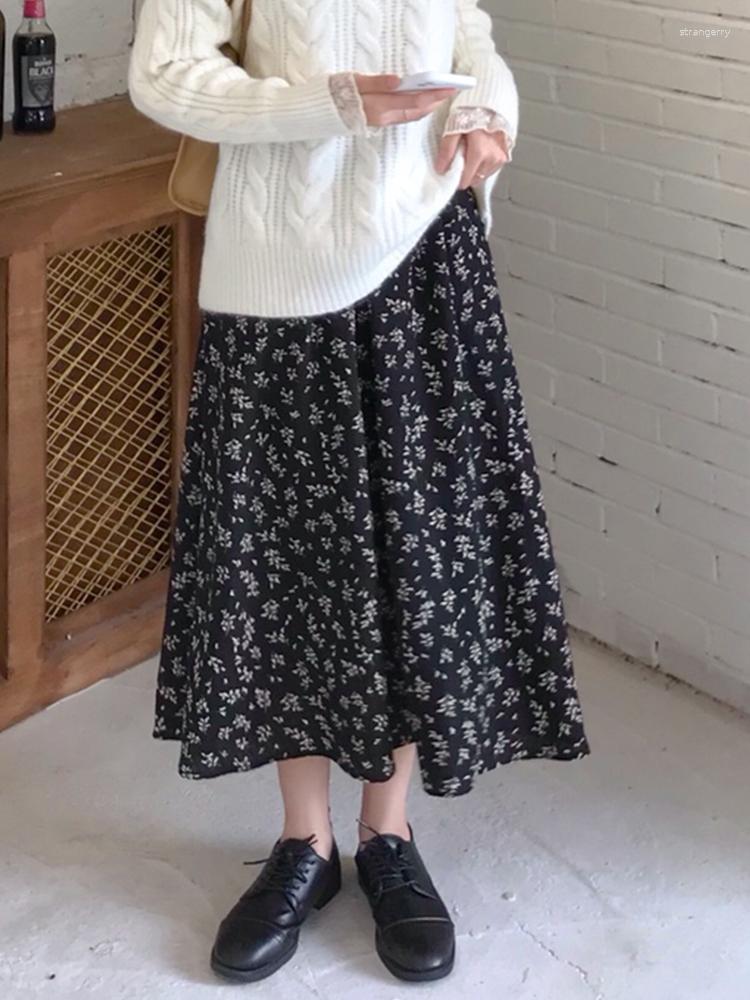 Skirts Floral Skirt Female Autumn And Winter Korean Version Of The Retro High-waisted A-line Was Thin In Long Wild, Black
Skirts Floral Skirt Female Autumn And Winter Korean Version Of The Retro High-waisted A-line Was Thin In Long Wild, Black