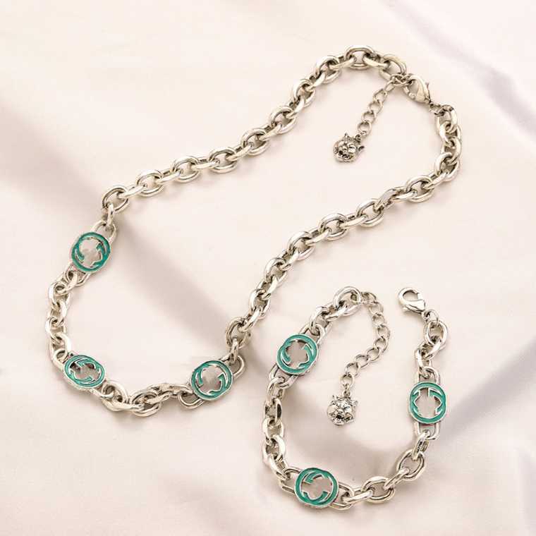 Brand Delicate Bracelet Necklace Set 925 Silver Letter Bracelet Designer Pendant Necklace Luxury Women Love Street Bracelet Vintage Design Jewelry Set Gift, Zg2056-bracelet
Brand Delicate Bracelet Necklace Set 925 Silver Letter Bracelet Designer Pendant Necklace Luxury Women Love Street Bracelet Vintage Design Jewelry Set Gift, Zg2056-bracelet