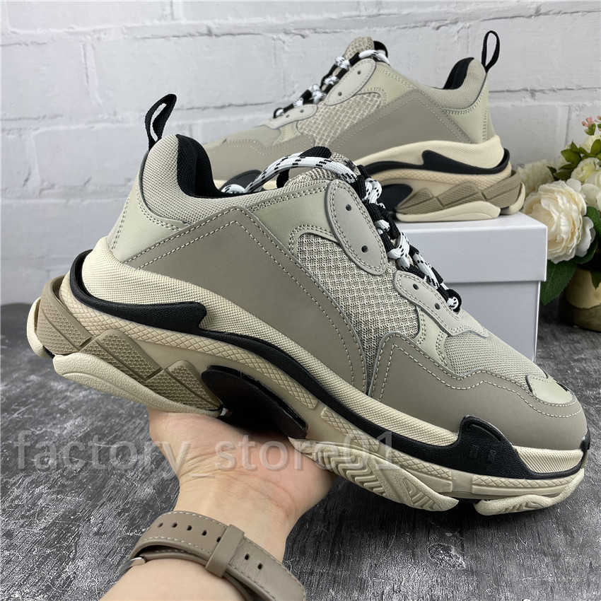 Men's Hoodies Sweatshirts Paris 17fw Casual Shoes Fashion Women Dad Scarpes Triple s Black Sneakers for Men Womens Spring Chaussures Navy Blue Orange Daddy Trainers, Color02
Men's Hoodies Sweatshirts Paris 17fw Casual Shoes Fashion Women Dad Scarpes Triple s Black Sneakers for Men Womens Spring Chaussures Navy Blue Orange Daddy Trainers, Color02