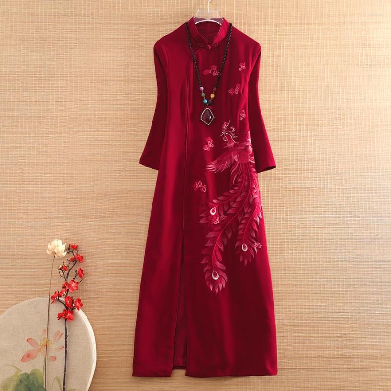 Ethnic Clothing Chinese Style Women Qipao Dress Autumn Royal Embroidery Floral Vintage Elegant Loose Lady Luxurious S-XXL
Ethnic Clothing Chinese Style Women Qipao Dress Autumn Royal Embroidery Floral Vintage Elegant Loose Lady Luxurious S-XXL