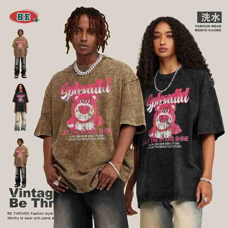 BE Men's Wear | Spring/Summer 2023 Washed Old Strawberry Bear Print Round Neck Short Sleeve Vintage Loose Fashion Brand T-shirt, Coffee
BE Men's Wear | Spring/Summer 2023 Washed Old Strawberry Bear Print Round Neck Short Sleeve Vintage Loose Fashion Brand T-shirt, Coffee
