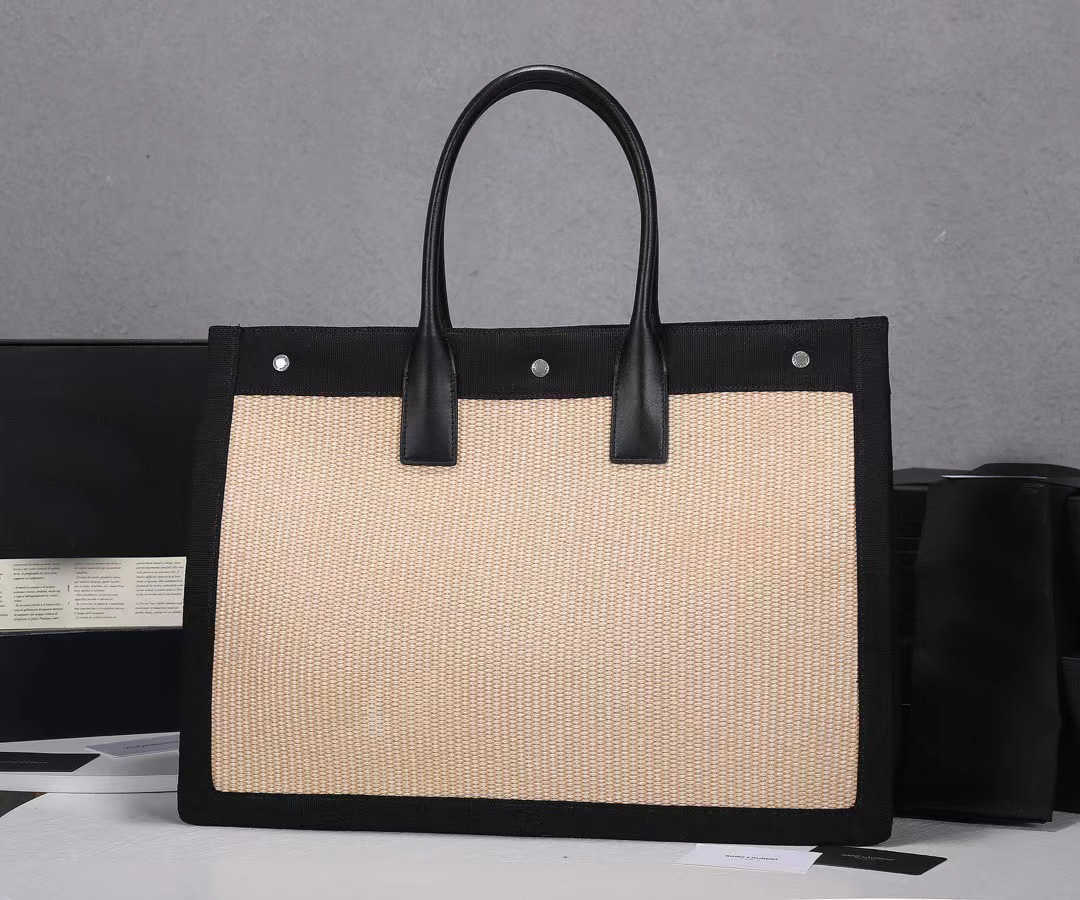 2023 Satchel Latest Shoulder Bag Original Luxury Designers Monog Handbags Fashions Steamer Classics Messenger Handbag Fashion Brands Beach Bags 2149, Black
2023 Satchel Latest Shoulder Bag Original Luxury Designers Monog Handbags Fashions Steamer Classics Messenger Handbag Fashion Brands Beach Bags 2149, Black