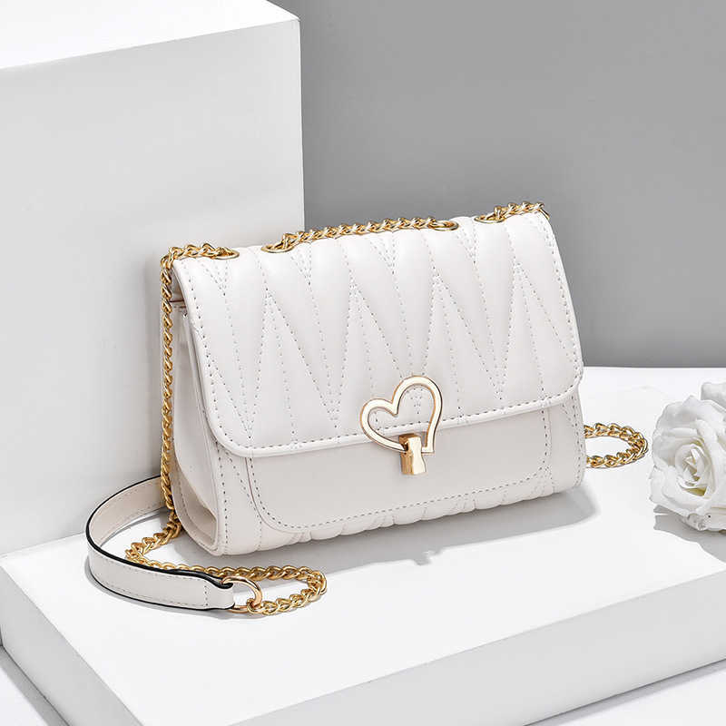 Bag new fashion chain shoulder portable small bag design messenger women's bag, White6
Bag new fashion chain shoulder portable small bag design messenger women's bag, White6