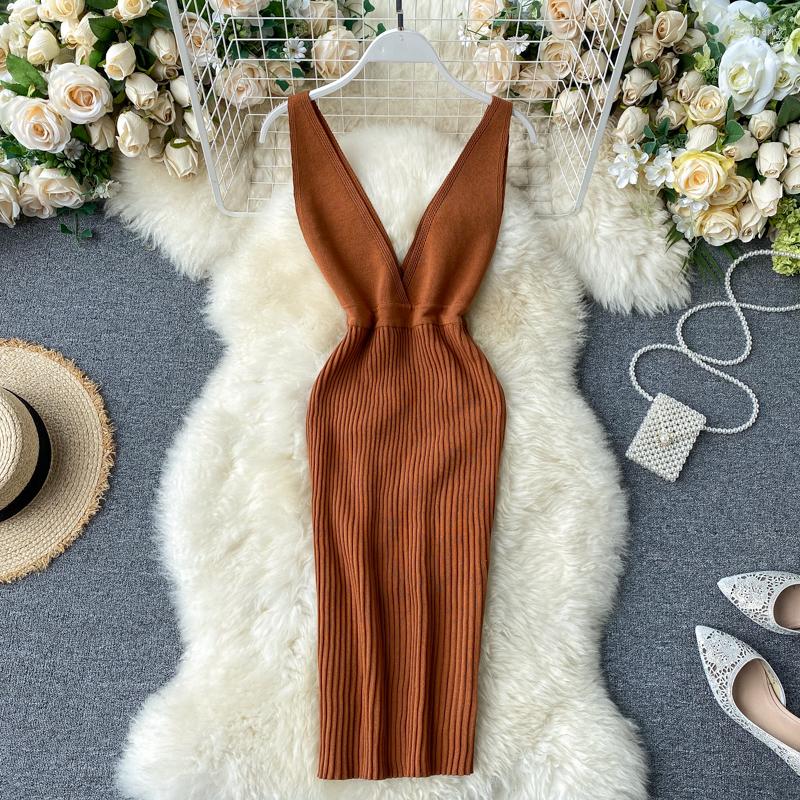 Casual Dresses Sexy Sleeveless Elastic Knit Bodycon Dress Chic Deep V Neck Vintage Fashion Party Sundress Women Summer Elegant Slim Vestidos, Black
Casual Dresses Sexy Sleeveless Elastic Knit Bodycon Dress Chic Deep V Neck Vintage Fashion Party Sundress Women Summer Elegant Slim Vestidos, Black