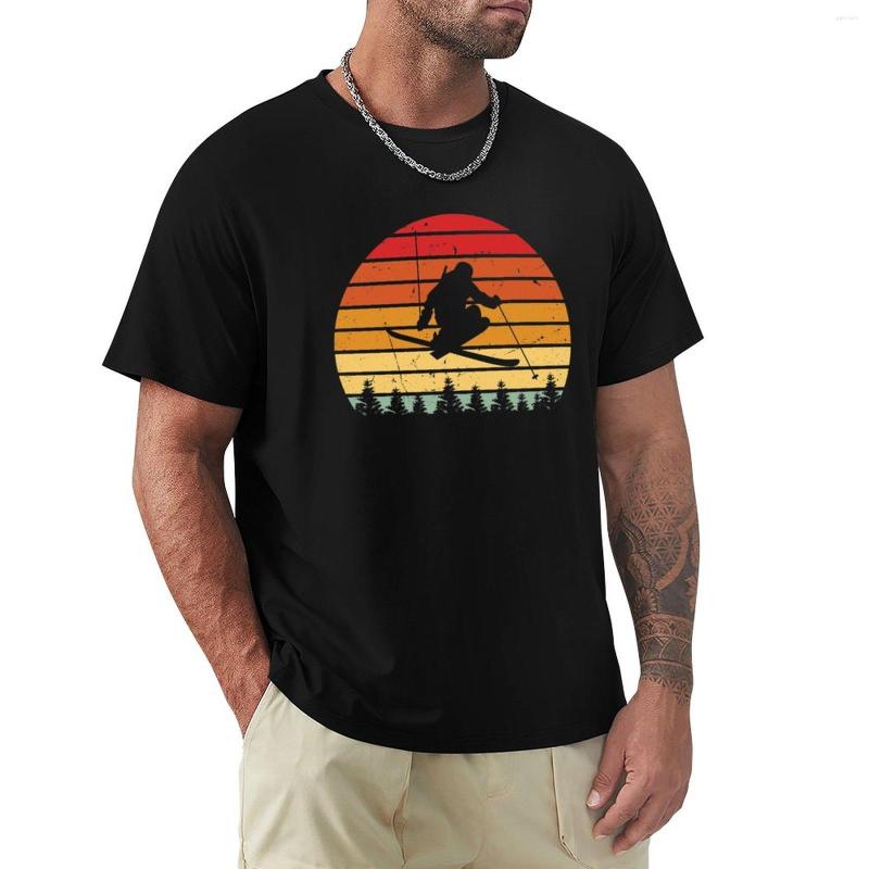 Men's Polos Vintage Skis Retro Style Freestyle Sports T-Shirt Oversized Edition T Shirt Men Workout, Dark coffee
Men's Polos Vintage Skis Retro Style Freestyle Sports T-Shirt Oversized Edition T Shirt Men Workout, Dark coffee