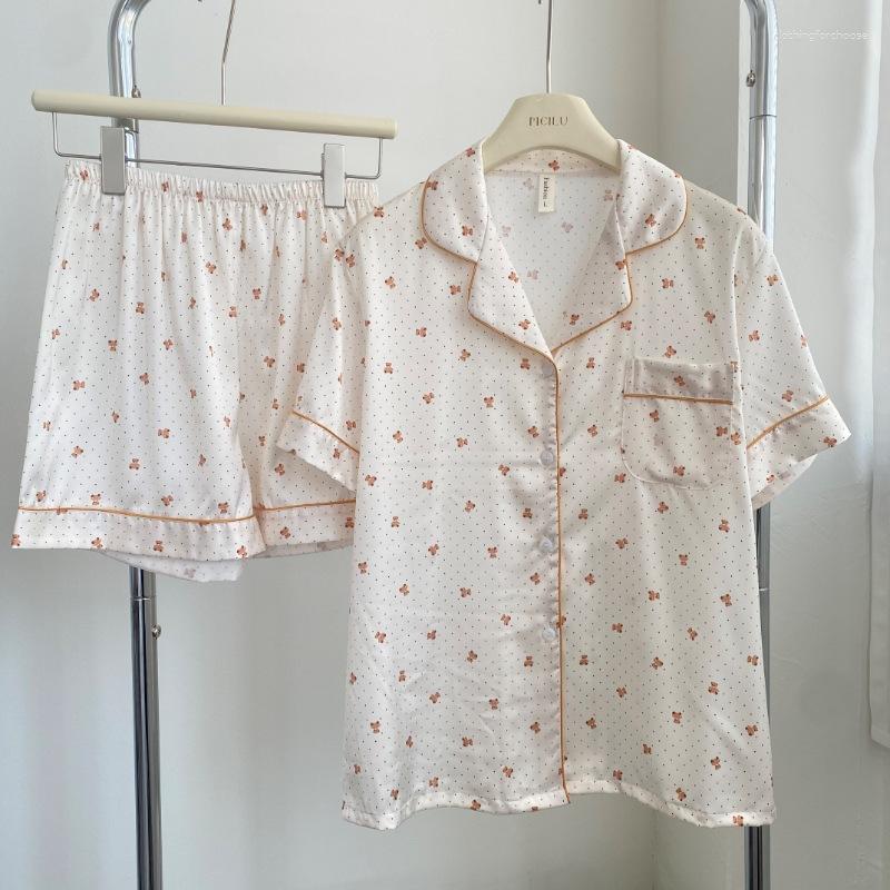 Women's Sleepwear Summer Ice Silk Thin Pajamas Women Short Sleeve Bear Wave Dot Print Cute Can Wear Shorts Home Clothes, Beige
Women's Sleepwear Summer Ice Silk Thin Pajamas Women Short Sleeve Bear Wave Dot Print Cute Can Wear Shorts Home Clothes, Beige