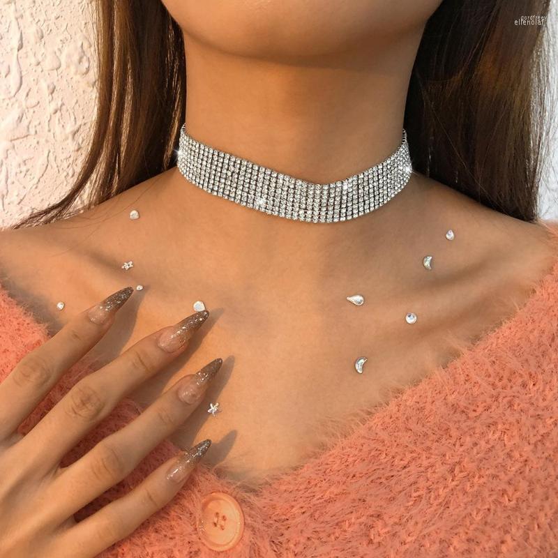 Choker Women Luxury Rhinestones Necklace Jewelry Multi Layer Silver Color Shiny Neck Collar Female Banquet Party
Choker Women Luxury Rhinestones Necklace Jewelry Multi Layer Silver Color Shiny Neck Collar Female Banquet Party