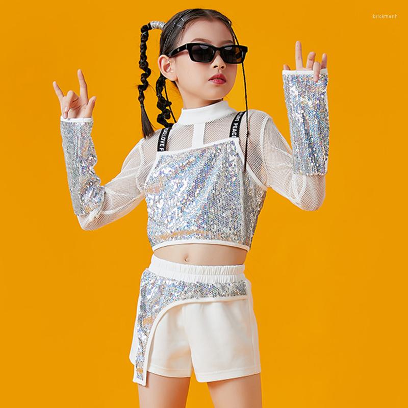 Stage Wear Children Silver Sequined Outfits Jazz Dance Clothes For Girls Kpop Concert Hip Hop Performance Costume DNV17103, Tops-shorts 2pcs
Stage Wear Children Silver Sequined Outfits Jazz Dance Clothes For Girls Kpop Concert Hip Hop Performance Costume DNV17103, Tops-shorts 2pcs