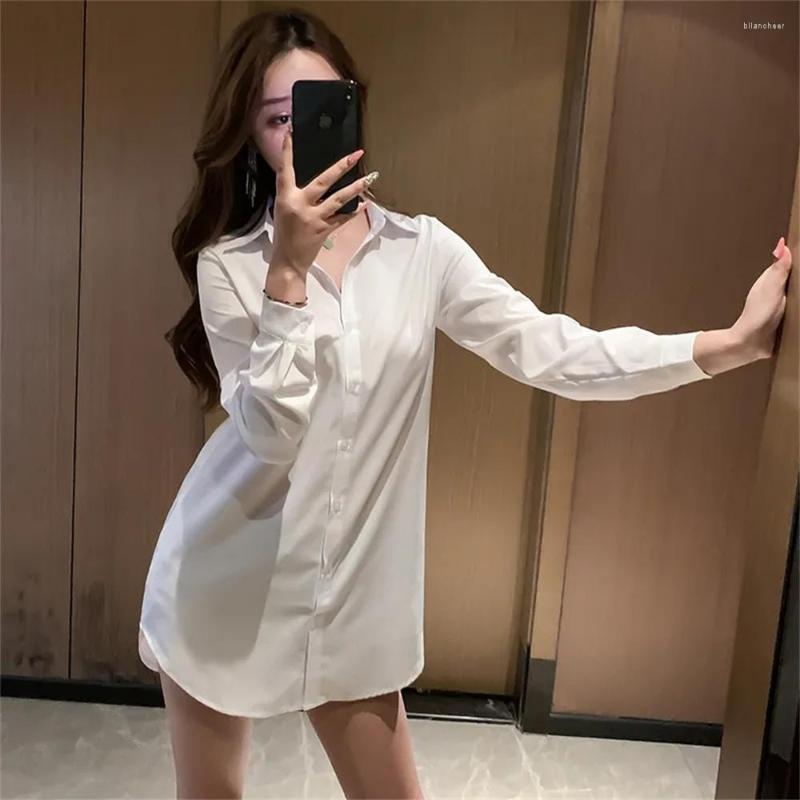 Women' Blouses Oversized Spring/Summer White Shirt Women' Korean Fashion Long Sleeve Mid Sexy Design Chin Ins Top Loose Blouse
Women' Blouses Oversized Spring/Summer White Shirt Women' Korean Fashion Long Sleeve Mid Sexy Design Chin Ins Top Loose Blouse
