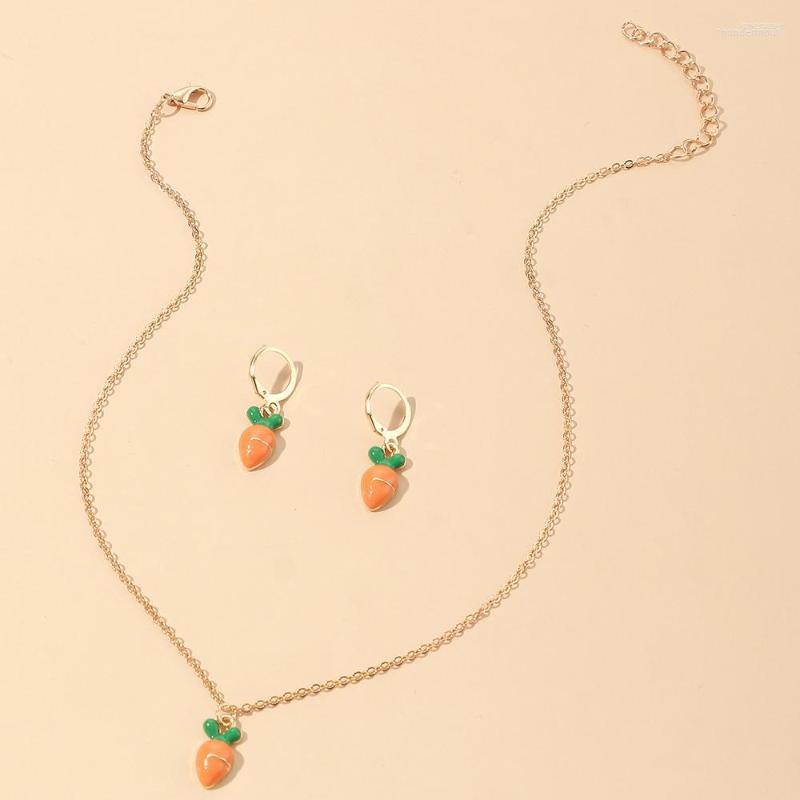 Chains Creative Cute Jewelry Sets Dripping Oil Carrot Necklace Earrings Novelty Vegetable Pendant For Women Girls Lovers Gift
Chains Creative Cute Jewelry Sets Dripping Oil Carrot Necklace Earrings Novelty Vegetable Pendant For Women Girls Lovers Gift