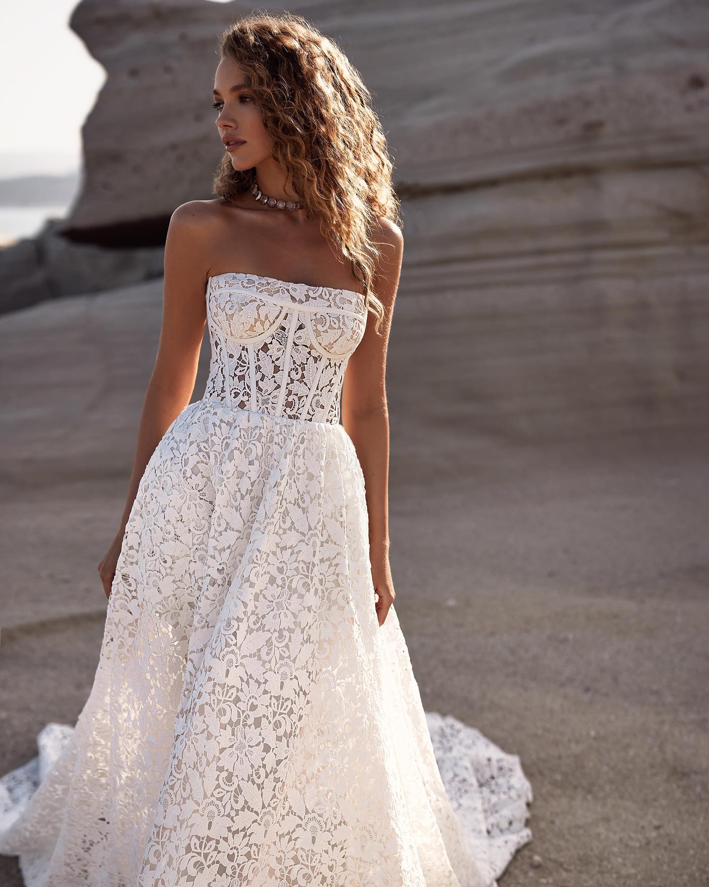 Milla Nova Bohemia A E Dresses For Bride Strapless Lace Wedding Dress Backless Designer Bridal Gowns Sweep Train
