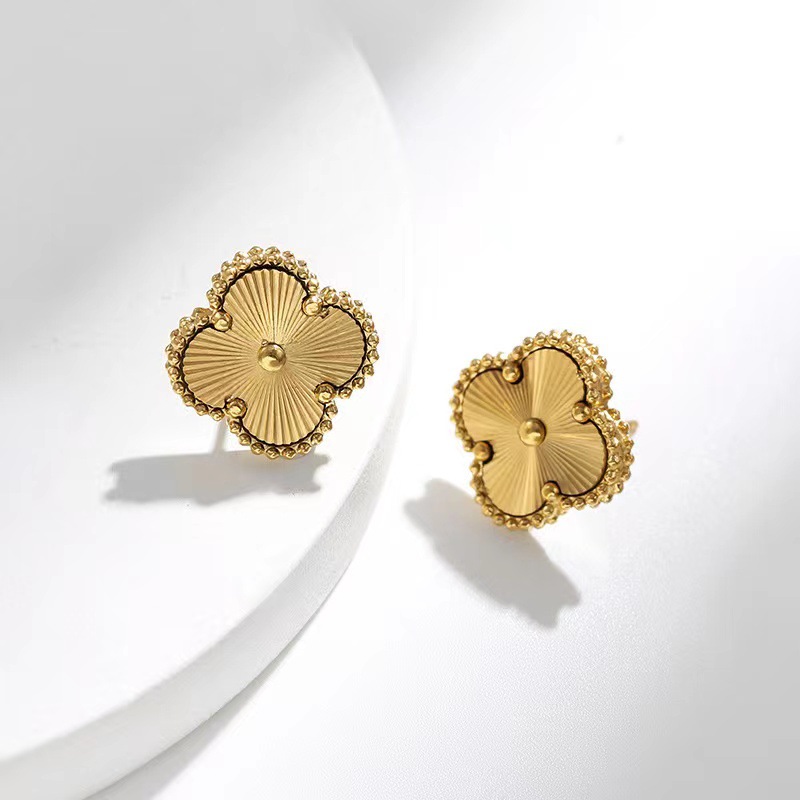 Earrings TOP quality loews Vintage 4/Four Leaf Clover designer earrings Womens Best Van-Clef & Arpes Dupe Elegant and Wife Wedding Party loewe earrings
Earrings TOP quality loews Vintage 4/Four Leaf Clover designer earrings Womens Best Van-Clef & Arpes Dupe Elegant and Wife Wedding Party loewe earrings