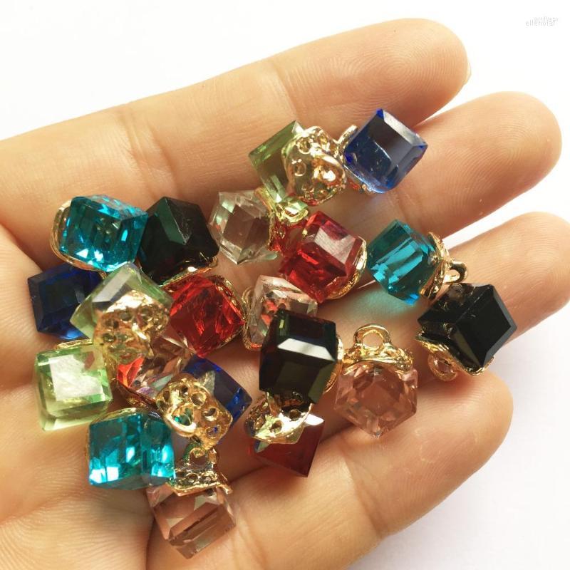 Pendant Necklaces 10PCs 8 15MM Clear Mulitocolor Crystal Rhinestone Cubes Square Floating Charm Fit Bracelet Necklace
Pendant Necklaces 10PCs 8 15MM Clear Mulitocolor Crystal Rhinestone Cubes Square Floating Charm Fit Bracelet Necklace