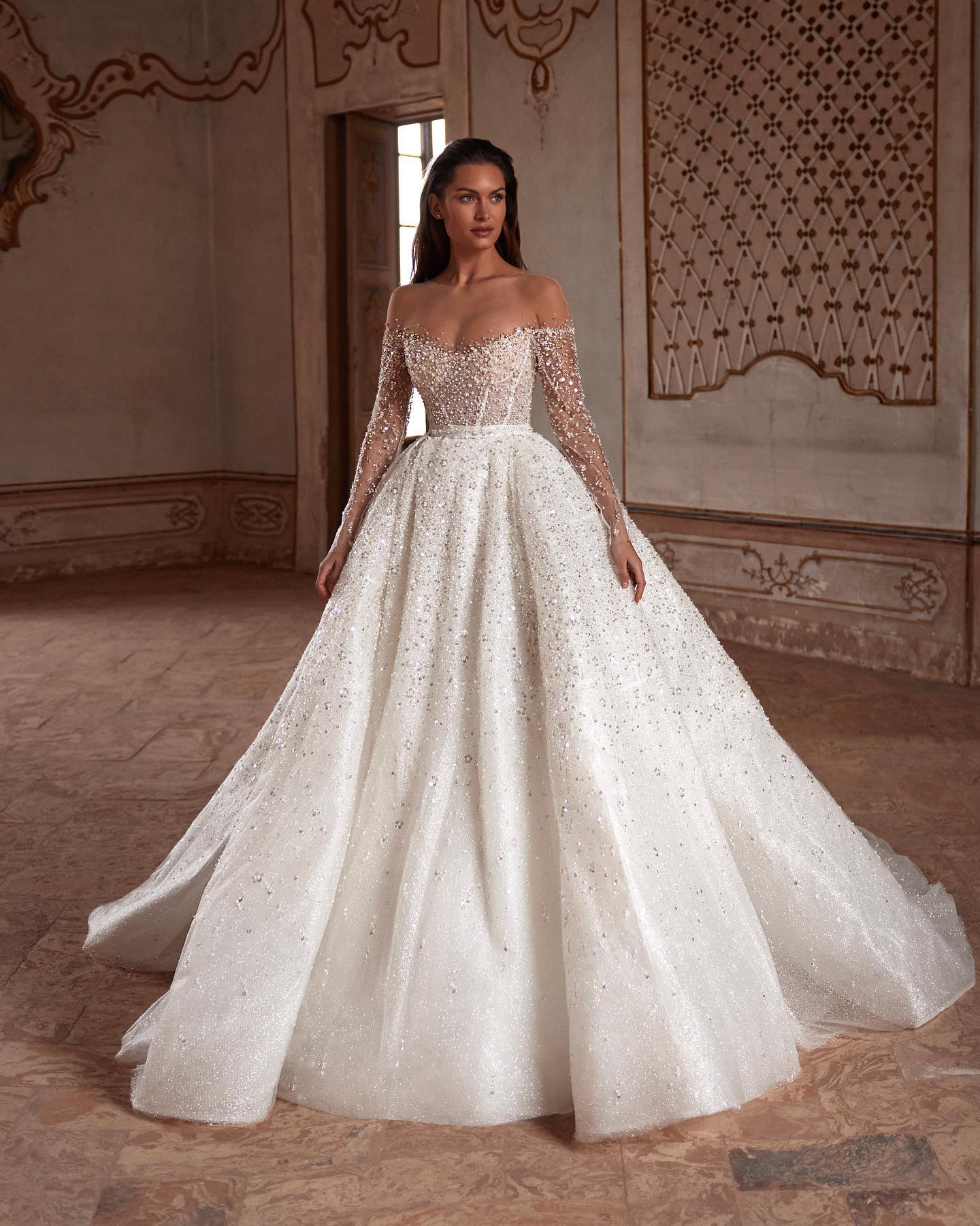 Milla Nova A e Dresses for bride Illusion Neck Long Sleeves Wedding Dress Beads Pearls Sequins designer bridal gowns