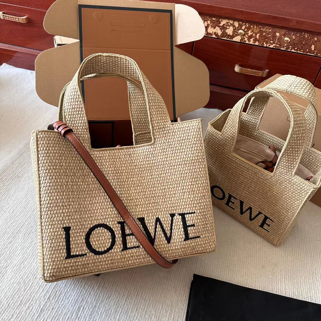 Dupe LOEWE Woven Tote Bag Crossbody Purse Large 30cm and Small 24cm With Extra Shoulder Strap, #1 smaller one-24cm
Dupe LOEWE Woven Tote Bag Crossbody Purse Large 30cm and Small 24cm With Extra Shoulder Strap, #1 smaller one-24cm