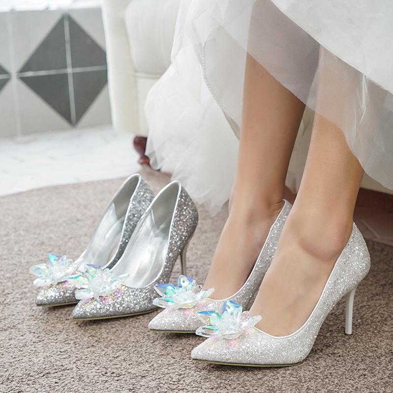 Dress Shoes Spring Crystal Stiletto High-heeled Sequins Pointed White Bridal Wedding Banquet Large Size Small Women's, Heel height 9 cm
Dress Shoes Spring Crystal Stiletto High-heeled Sequins Pointed White Bridal Wedding Banquet Large Size Small Women's, Heel height 9 cm