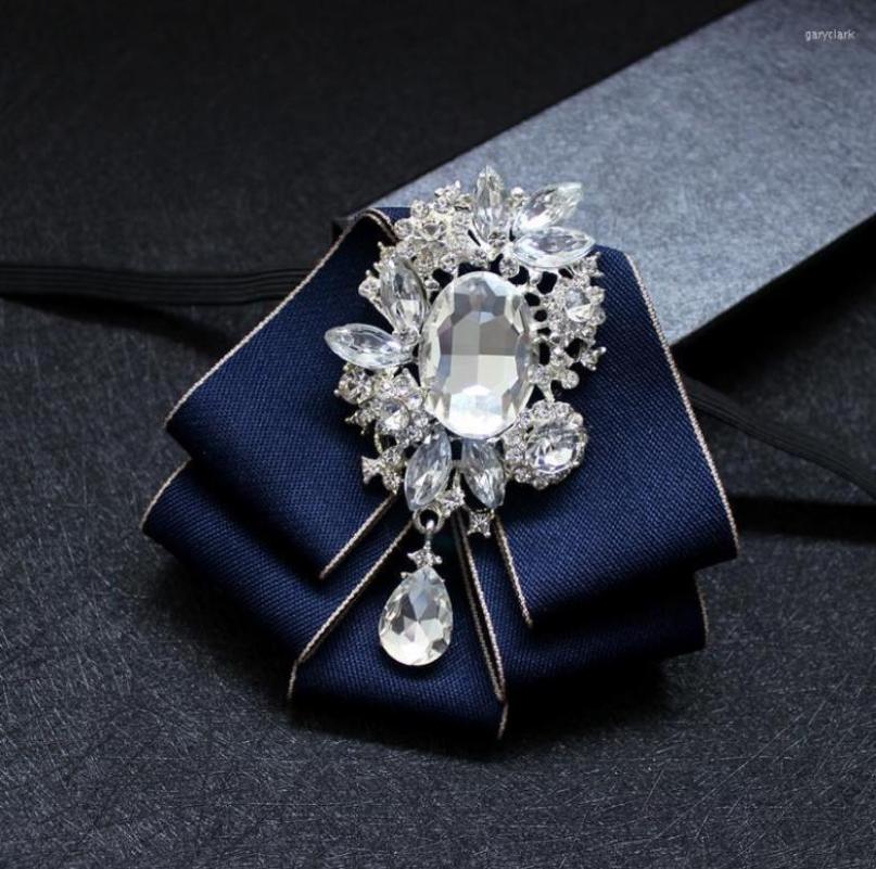 Top Men039s Handmade Bow Tie Formal Dress Wedding Banquet Host Evening Crystal Ribbon Korean Tassel Diamond Bowtie Neck Ties1968655
Top Men039s Handmade Bow Tie Formal Dress Wedding Banquet Host Evening Crystal Ribbon Korean Tassel Diamond Bowtie Neck Ties1968655