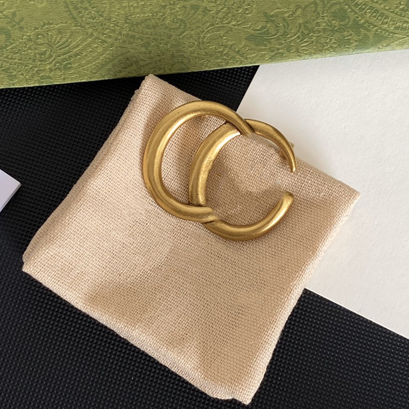 Womens Fashion Earrings Luxury Designer brooch Womens Letter Jewelry 18k Gold Plated Stainless Steel Brand New Wedding Gift High Quality Wholesale C268
Womens Fashion Earrings Luxury Designer brooch Womens Letter Jewelry 18k Gold Plated Stainless Steel Brand New Wedding Gift High Quality Wholesale C268