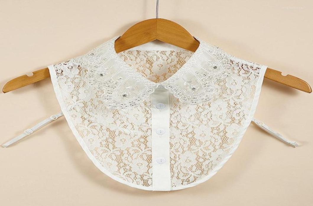 Bow Ties White Lace Hollow Out Fake Collar For Women Shirt Blouse Detachable False Lapel Clothes Accessories1166492
Bow Ties White Lace Hollow Out Fake Collar For Women Shirt Blouse Detachable False Lapel Clothes Accessories1166492