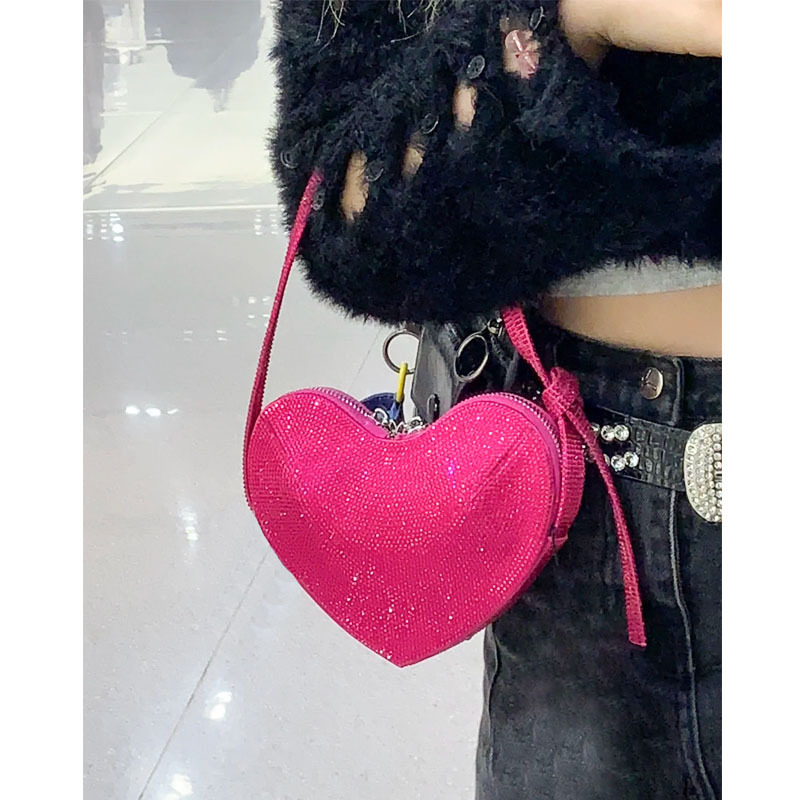 Bling Evening Clutch Bag for Women Lady Girl Bride Rhinestone Purse Heart-shaped Shoulder Bags, Fuchsia
Bling Evening Clutch Bag for Women Lady Girl Bride Rhinestone Purse Heart-shaped Shoulder Bags, Fuchsia