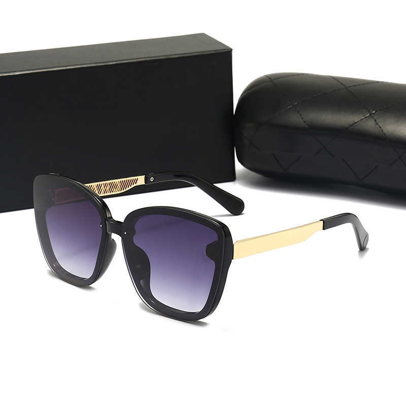 Wholesale of sunglasses New Women's Fashion Tourism Shopping Leisure Vacation Sunglasses 6092
Wholesale of sunglasses New Women's Fashion Tourism Shopping Leisure Vacation Sunglasses 6092
