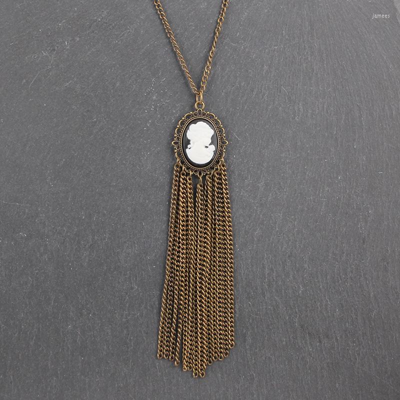 Chains Fashion Bronze Queen Jewelry Choker Black Rhinestone Tassels Cameo Pendants Long Sweater Necklace For Women's Bohemian Chokers
Chains Fashion Bronze Queen Jewelry Choker Black Rhinestone Tassels Cameo Pendants Long Sweater Necklace For Women's Bohemian Chokers