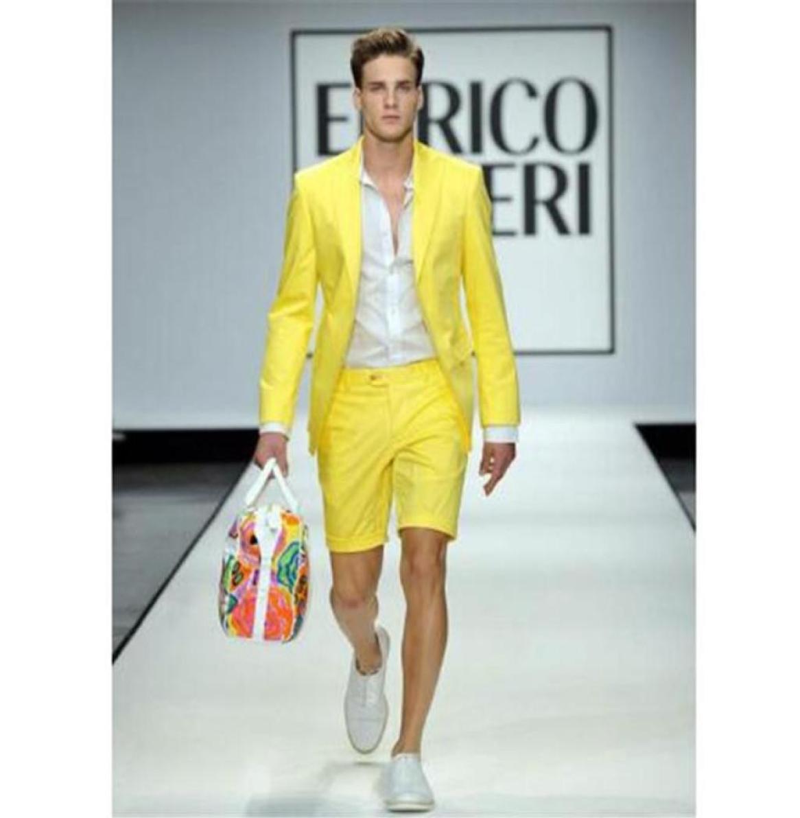 Summer Style Yellow Men Suits With Short Pants 2 PieceJacketPant Wedding Prom Casual Style Slim Groom Tuxedos Blazer YM2045070, White
Summer Style Yellow Men Suits With Short Pants 2 PieceJacketPant Wedding Prom Casual Style Slim Groom Tuxedos Blazer YM2045070, White