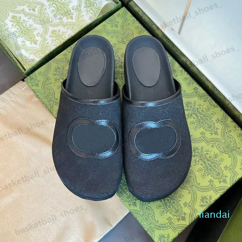 Designer Mens Womens Cosy Comfort Clog Sandals Women Men Flat Fur Leather Mules Slippers Fashion Plush Slides Size 35-45, Colour 2
Designer Mens Womens Cosy Comfort Clog Sandals Women Men Flat Fur Leather Mules Slippers Fashion Plush Slides Size 35-45, Colour 2