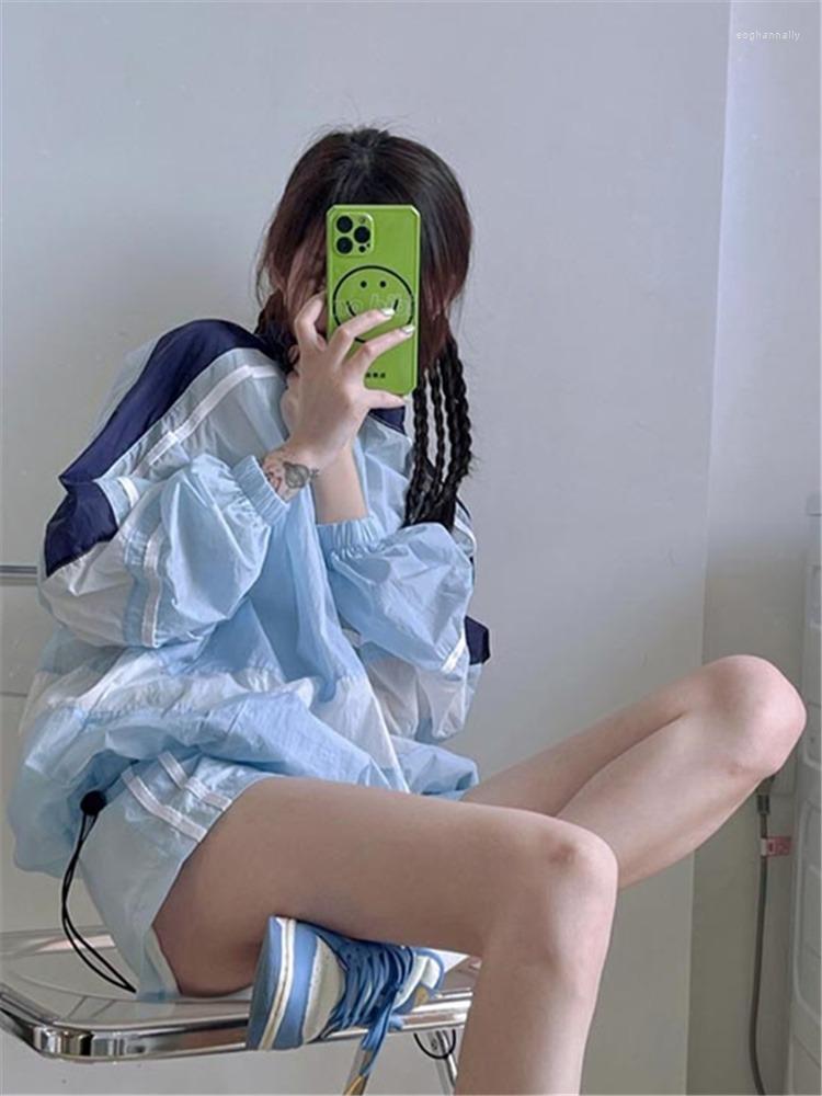 Women' Tracksuits Long Sleeved Thin Leisure Sports Suit Women 2023 Summer Korean Loose Sunscreen Clothing Coat Elastic Waist Shorts Two, Blue suit
Women' Tracksuits Long Sleeved Thin Leisure Sports Suit Women 2023 Summer Korean Loose Sunscreen Clothing Coat Elastic Waist Shorts Two, Blue suit