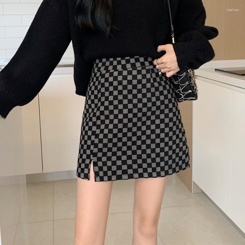 Skirts Women' Vintage Plaid A Line Skirt Summer Autumn Streetwear Ladies Chic High Waist Checkerboard Mini, Black
Skirts Women' Vintage Plaid A Line Skirt Summer Autumn Streetwear Ladies Chic High Waist Checkerboard Mini, Black