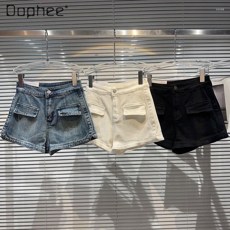 Women' Jeans Streetwear Large Pocket Workwear Denim For Shorts Woman Three-Point Mid-waist Pants 2023 Summer Jean, Black
Women' Jeans Streetwear Large Pocket Workwear Denim For Shorts Woman Three-Point Mid-waist Pants 2023 Summer Jean, Black