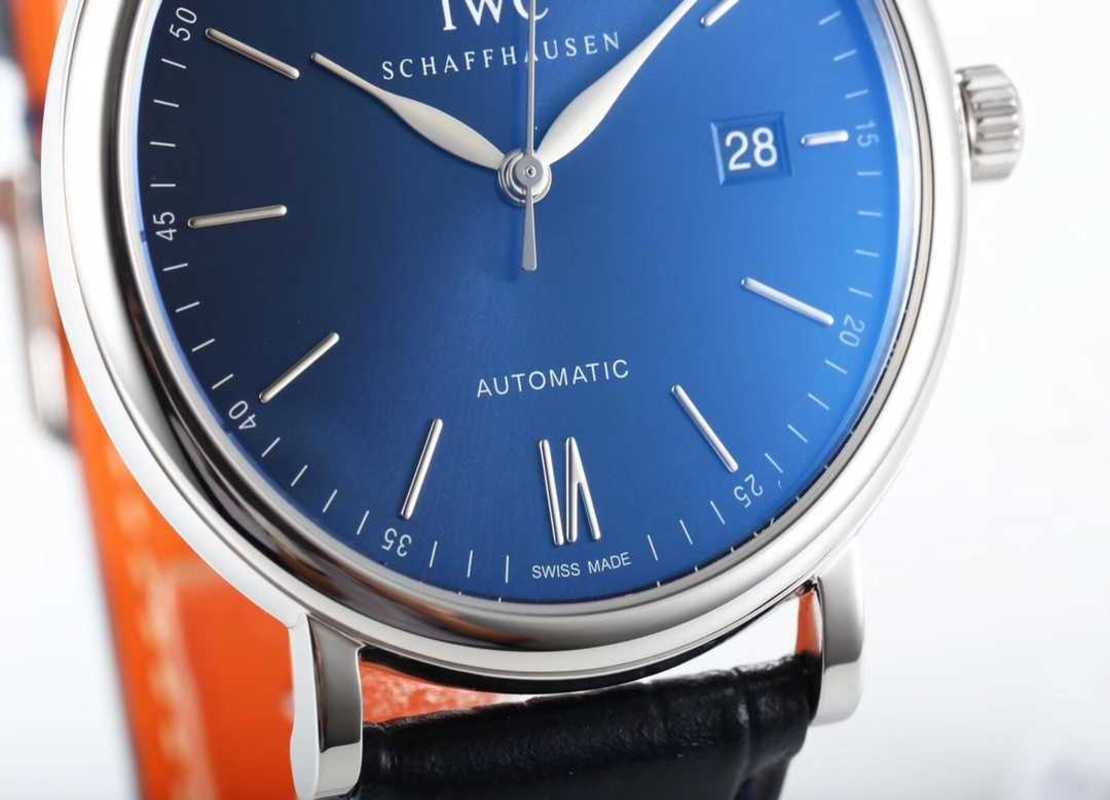 Elegant luxury formal classic first choice wrist watches MKS Factory 40mm mens 9015 movement Business Consice High quality iced out bezel best New watches montre 18V
Elegant luxury formal classic first choice wrist watches MKS Factory 40mm mens 9015 movement Business Consice High quality iced out bezel best New watches montre 18V